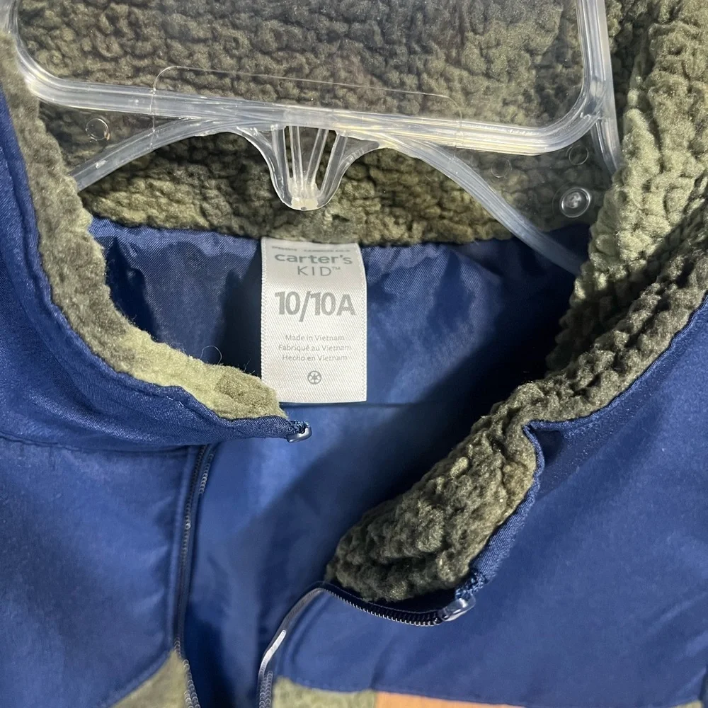 Carter's Blue and Green Camouflage Fleece Vest with Zipper and Pocket Size 10
